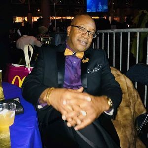 Meet your Posher, Arnold